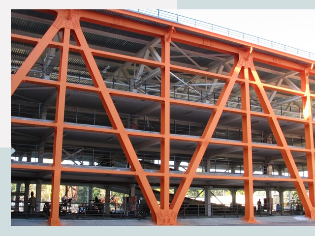 Многоуровневые паркинги в Осинники от 615 руб.