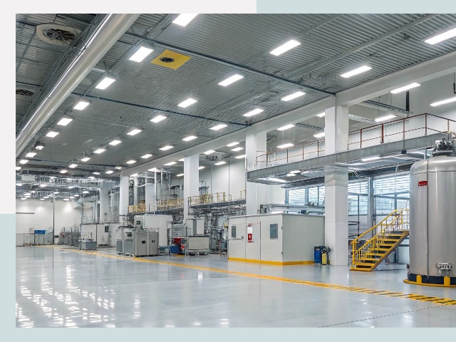 Освещение ангаров в Осинниках от 615 руб. - Эффективные решения