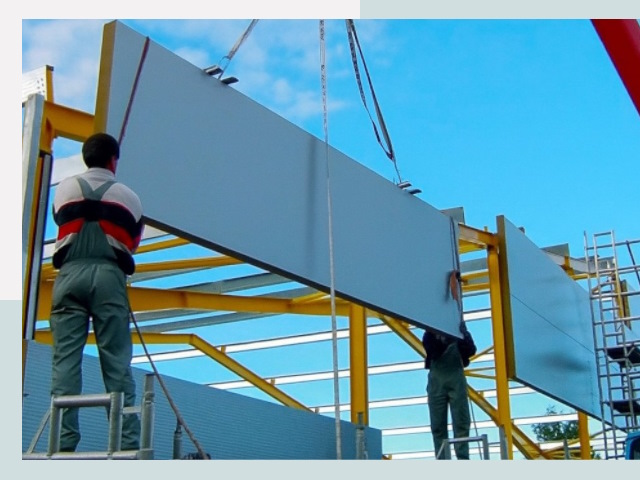 Монтаж сэндвич-панелей в Осинниках от 615 руб.