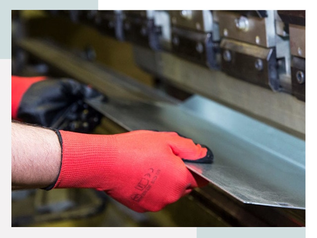 Гибка металла в Осинники от 615 руб. - Надёжно и быстро