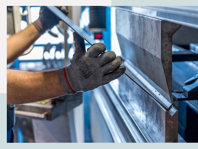 Гибка металла в Осинниках